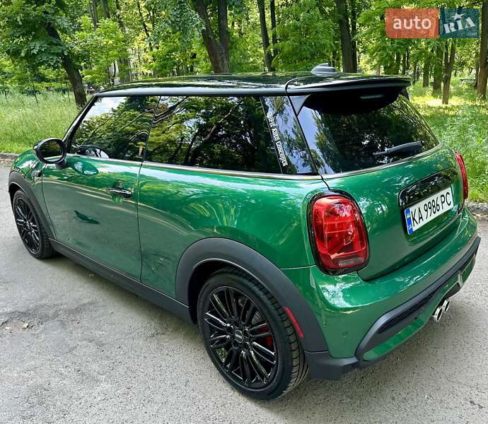 Хэтчбек MINI Cooper 2022 в Киеве