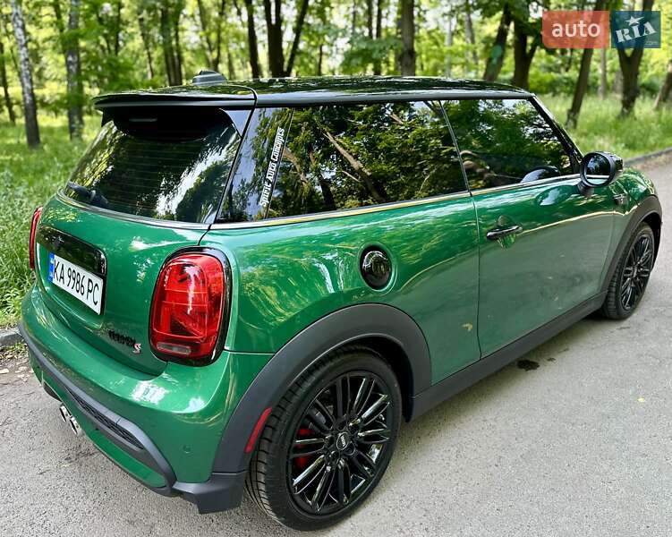 Хэтчбек MINI Cooper 2022 в Киеве