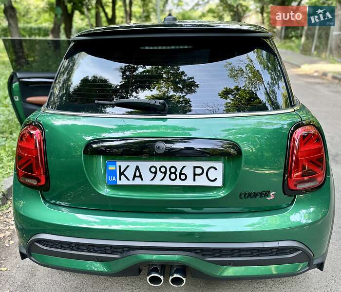 Хэтчбек MINI Cooper 2022 в Киеве