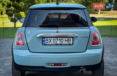 Хэтчбек MINI Cooper 2013 в 