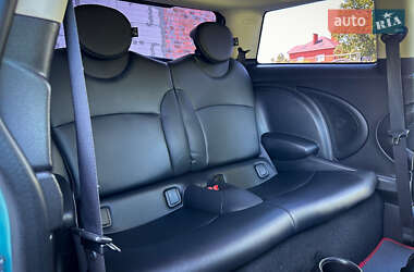 Хэтчбек MINI Cooper 2013 в 