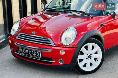 Хэтчбек MINI Cooper 2004 в 