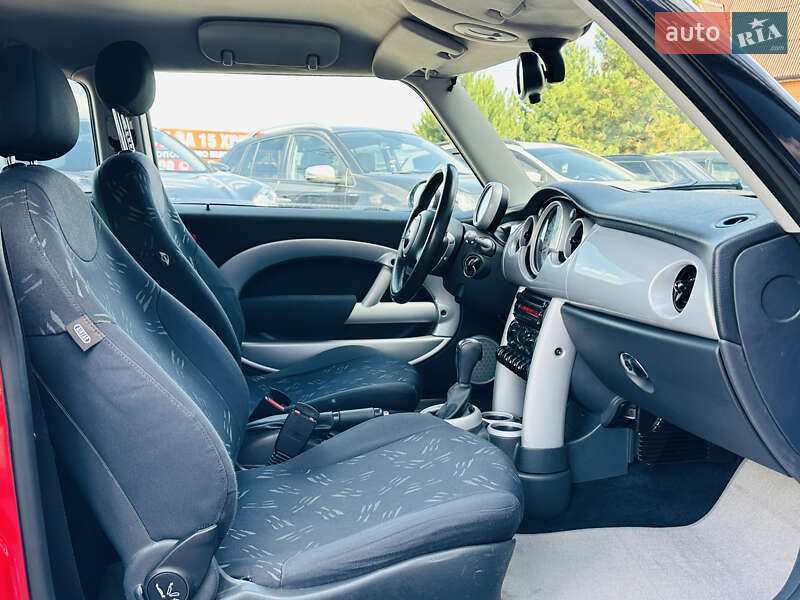Хэтчбек MINI Cooper 2004 в Харькове