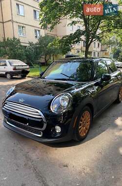 Хетчбек MINI Cooper 2018 в Києві