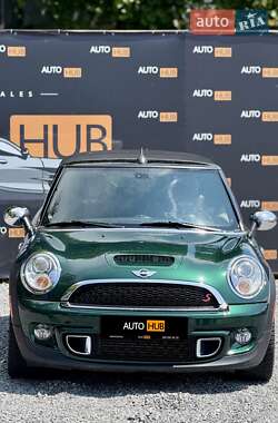 Хэтчбек MINI Cooper 2011 в 