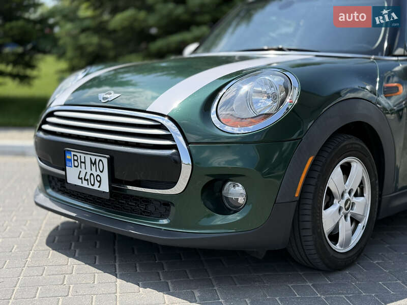 Хэтчбек MINI Cooper 2015 в Одессе