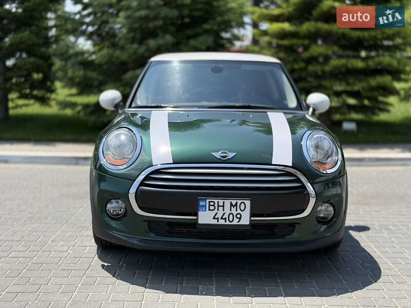 Хэтчбек MINI Cooper 2015 в Одессе