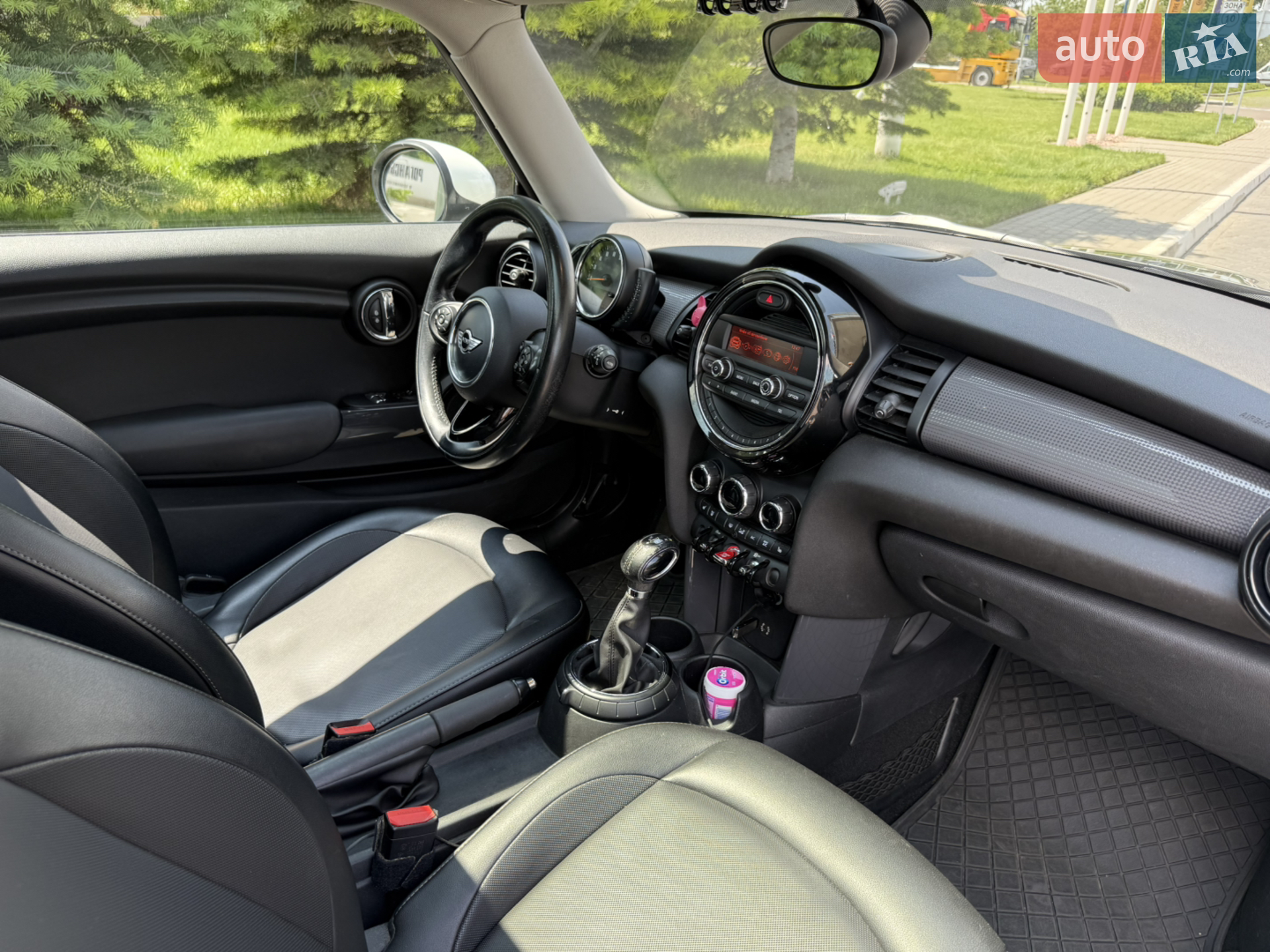 2015 MINI Cooper - мініатюра 12