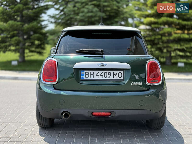 Хэтчбек MINI Cooper 2015 в Одессе