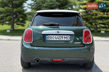 Хэтчбек MINI Cooper 2015 в 