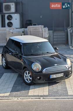 Хэтчбек MINI Cooper 2009 в 