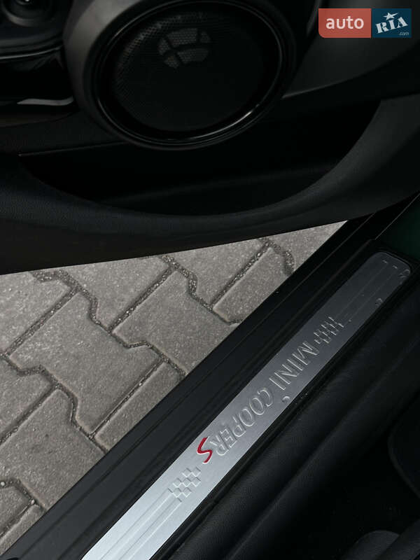 Хэтчбек MINI Cooper 2021 в Киеве