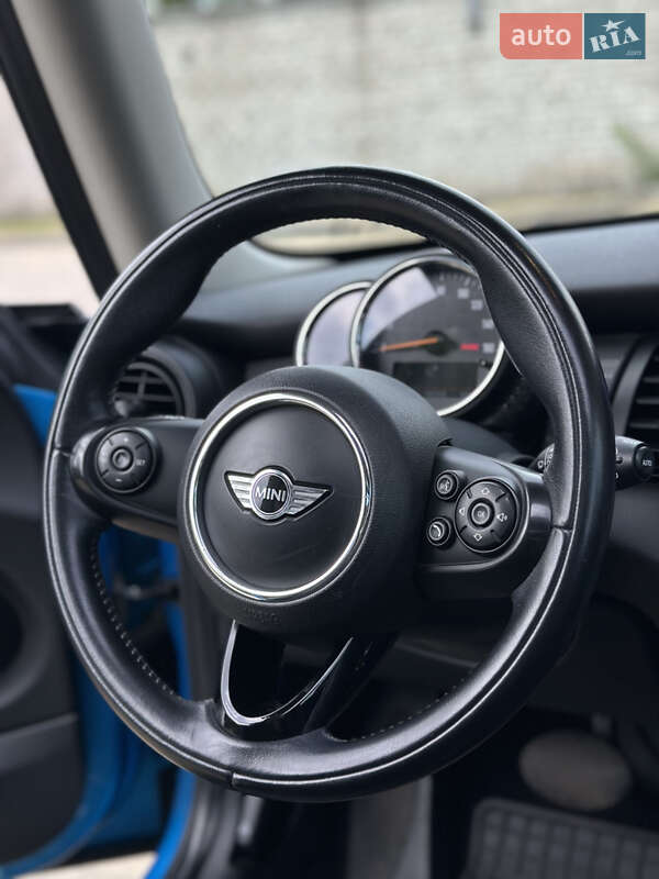 Купе MINI Cooper 2015 в Кременчуге фото 15 Купе MINI Cooper 2015 в Кременчуге