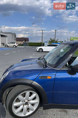 Хэтчбек MINI Cooper 2002 в 