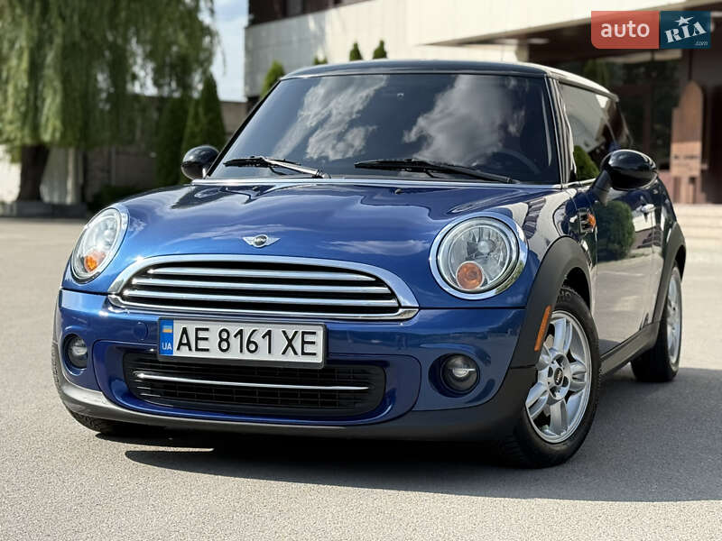 Хэтчбек MINI Cooper 2012 в Днепре