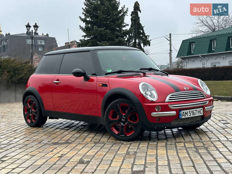 Хэтчбек MINI Cooper 2003 в Белой Церкви