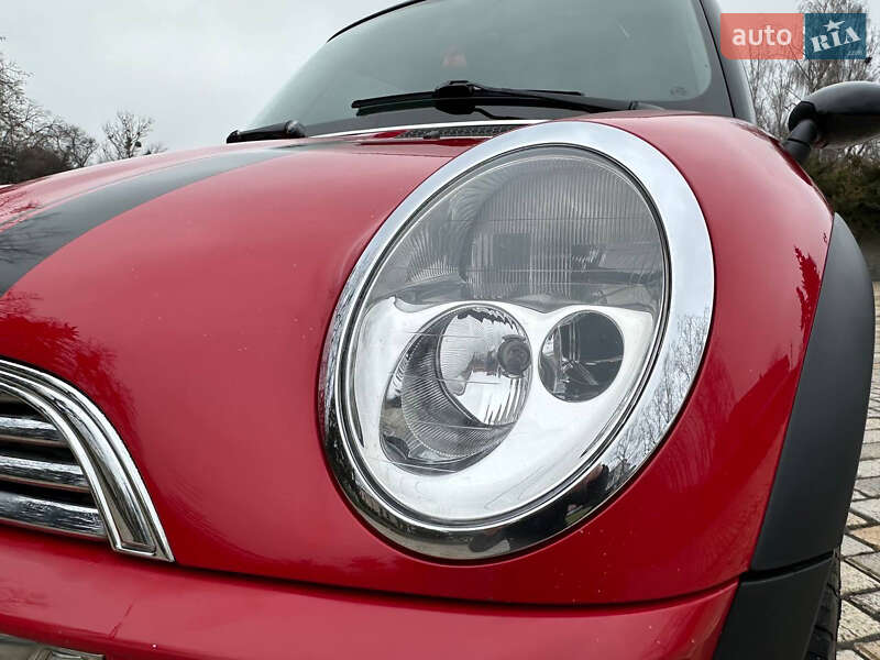 Хэтчбек MINI Cooper 2003 в Белой Церкви