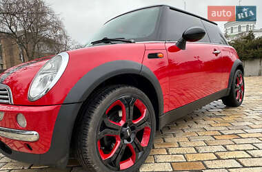 Хетчбек MINI Cooper 2003 в 