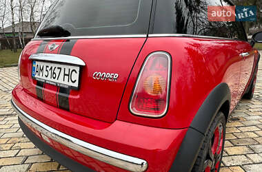 Хетчбек MINI Cooper 2003 в 