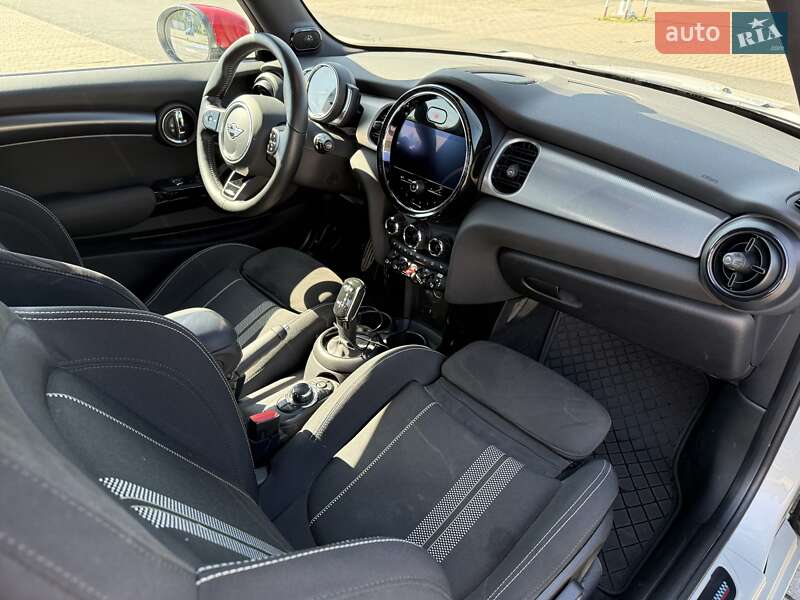 Хетчбек MINI Cooper 2021 в Києві