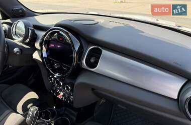 Хетчбек MINI Cooper 2021 в Києві
