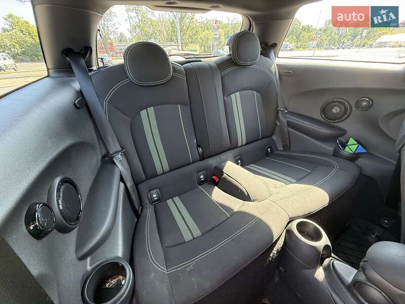 Хетчбек MINI Cooper 2021 в Києві