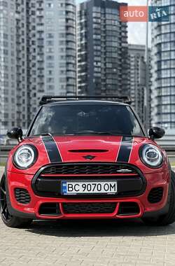 Хэтчбек MINI Cooper 2019 в Киеве