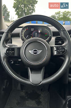 Хэтчбек MINI Cooper 2021 в 