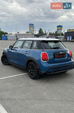 Хэтчбек MINI Cooper 2021 в 