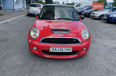 Хэтчбек MINI Cooper 2008 в 