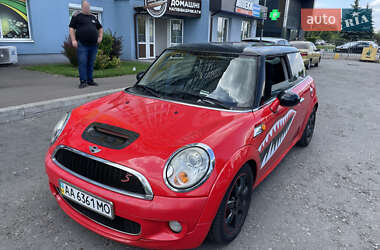 Хэтчбек MINI Cooper 2008 в 