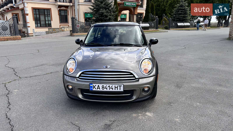 Хэтчбек MINI Cooper 2012 в Киеве