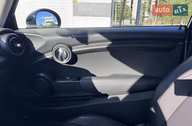 Хэтчбек MINI Cooper 2014 в 
