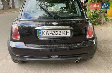 Хэтчбек MINI Cooper 2005 в 