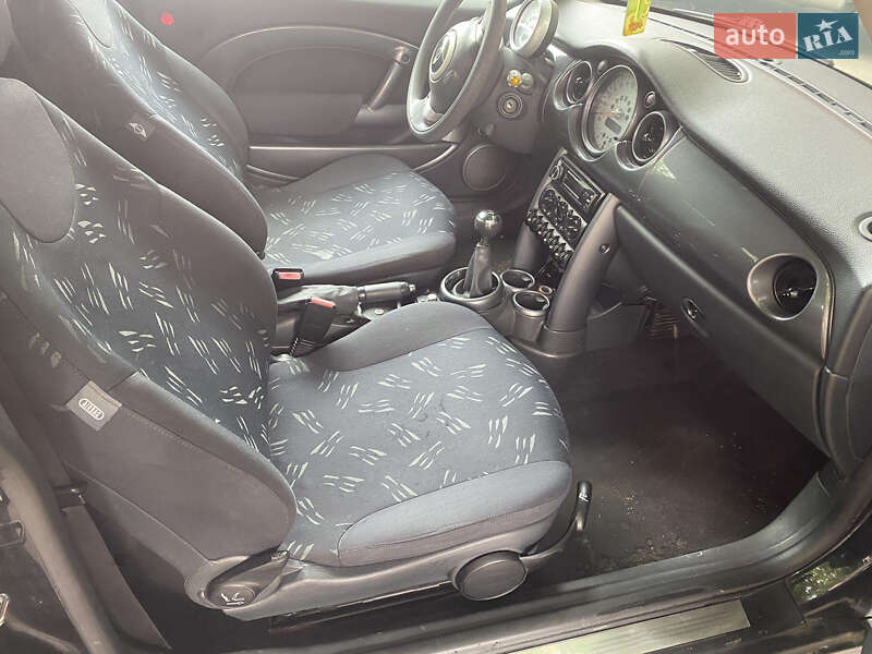 Хетчбек MINI Cooper 2005 в Києві
