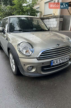 Хетчбек MINI Cooper 2010 в Києві