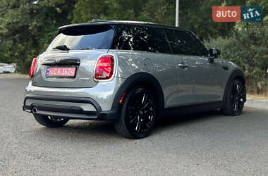 Хэтчбек MINI Cooper 2021 в 