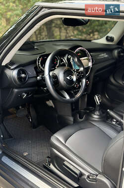 Хэтчбек MINI Cooper 2021 в 