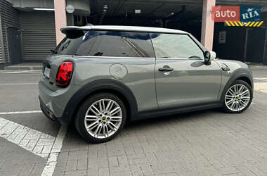 Хэтчбек MINI Cooper 2021 в 
