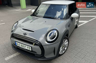 Хэтчбек MINI Cooper 2021 в 