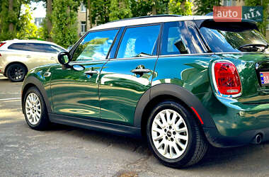 Хэтчбек MINI Cooper 2015 в 