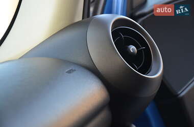 Хэтчбек MINI Cooper 2013 в 