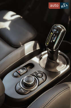 Хэтчбек MINI Cooper 2022 в 