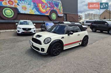 Хэтчбек MINI Cooper 2010 в 