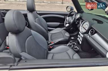 Хэтчбек MINI Cooper 2010 в 