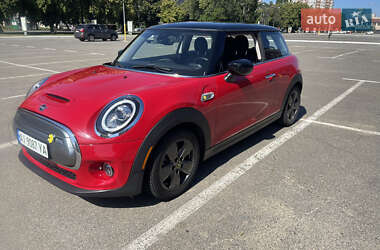 Хэтчбек MINI Cooper 2020 в 
