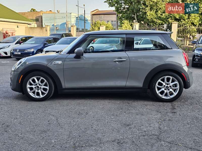 Хэтчбек MINI Cooper 2018 в Одессе