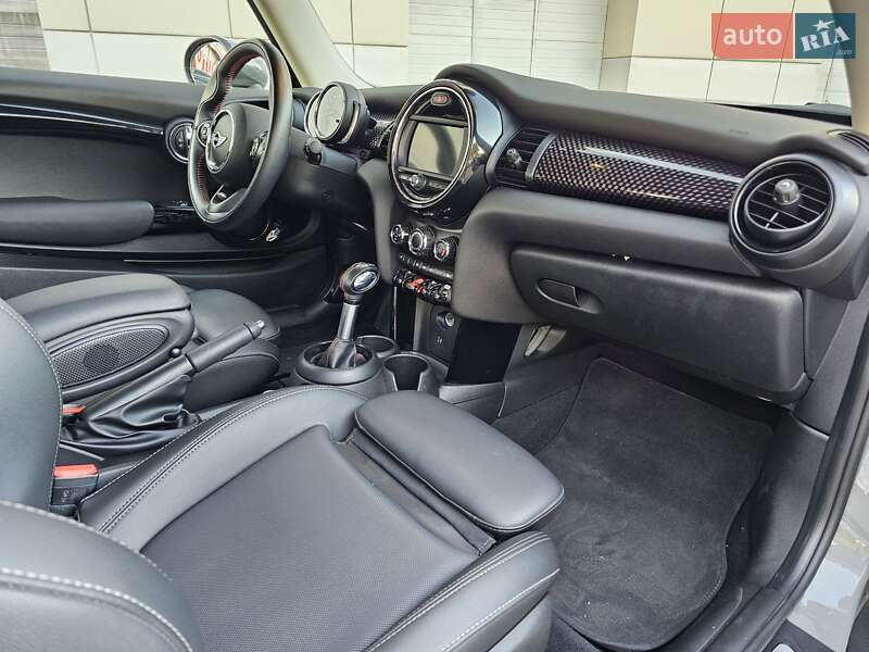 Хэтчбек MINI Cooper 2018 в Одессе фото 19 Хэтчбек MINI Cooper 2018 в Одессе