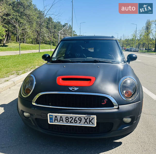 Хэтчбек MINI Cooper 2010 в Киеве