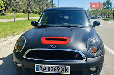 Хетчбек MINI Cooper 2010 в 